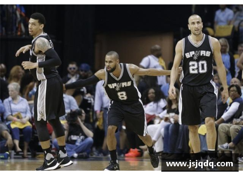 芒果体育中国男篮球员晒与马刺球星合影，展现对NBA的向往